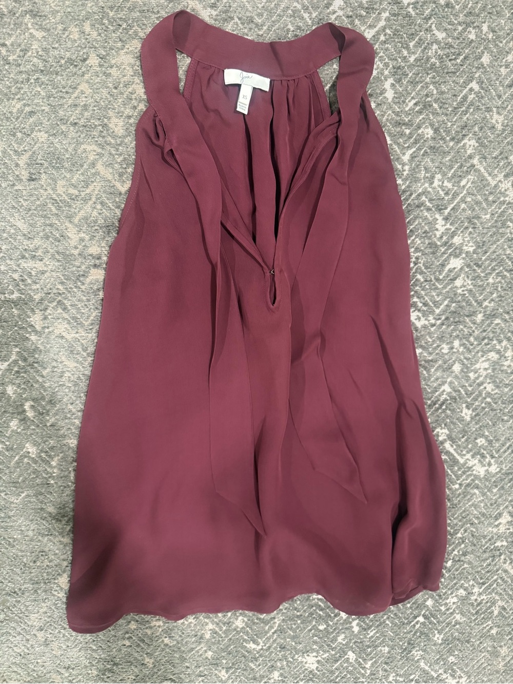 Joie Halter Tie Neck Top / burgundy / XS